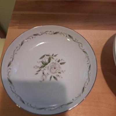 8 pc China Set
