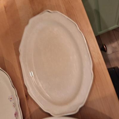 6 pc Melamine Platters