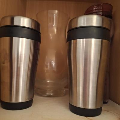 5pc travel mug lot w/ vase