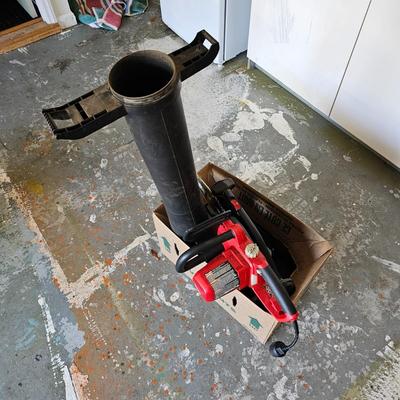 Toro Blower Vac & Homelite Chain Saw (G-JS)