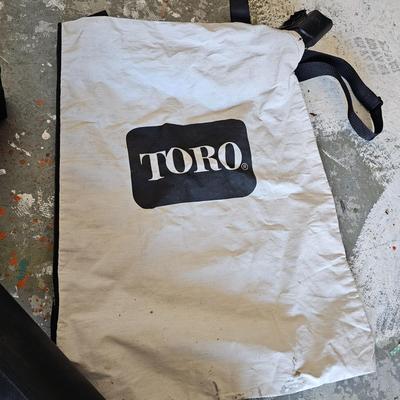 Toro Blower Vac & Homelite Chain Saw (G-JS)
