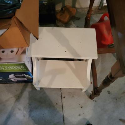 White Wooden Step stool