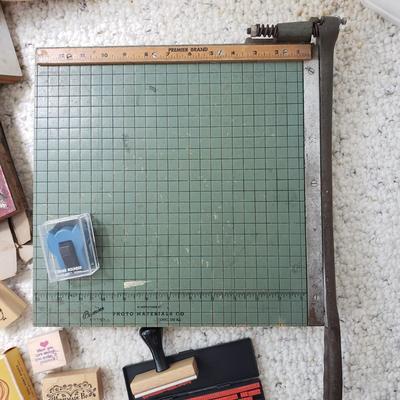 Paper Craft Supplies and More (BD-KD)