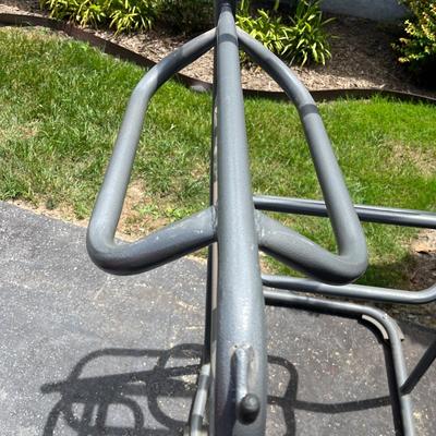Metal Saddle Rack (G-MG)