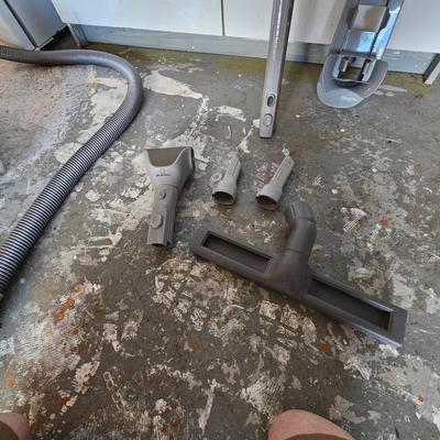 Electrolux Canister Vacuum System (G-JS)