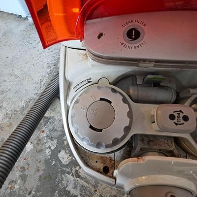 Electrolux Canister Vacuum System (G-JS)