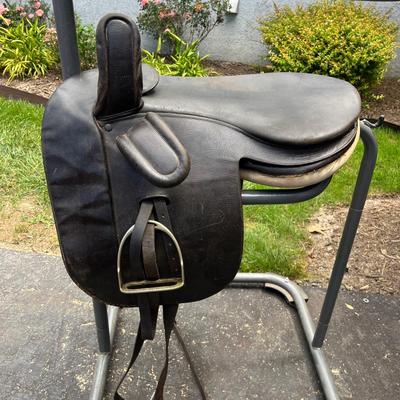 Leather Side Saddle (G-MG)