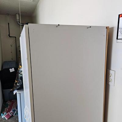 White Wooden Storage Cabinet (G-JS)