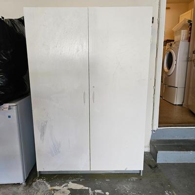 White Wooden Storage Cabinet (G-JS)