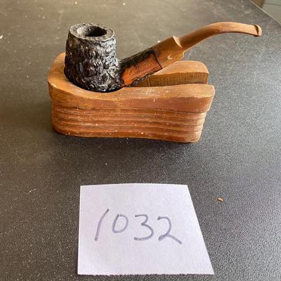 Vintage Pipe and Stand