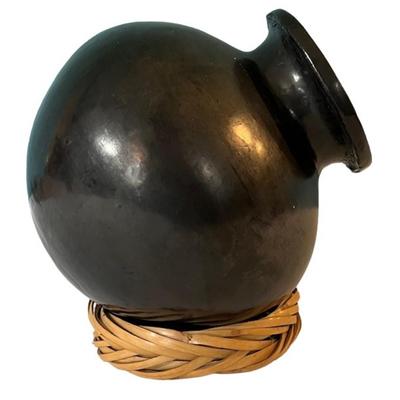Cantaro Vase in Barro Negro