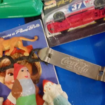 LOT 130 LOT OF MISC. SMALLS