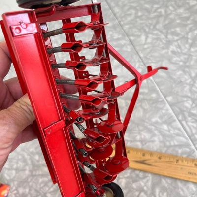 TruScale Planter