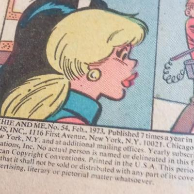 LOT 131 TWO OLD ARCHIE COMIC BOOKS