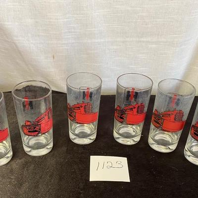 International Harvester Glass Set
