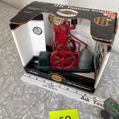 Ertl Pump & tractor