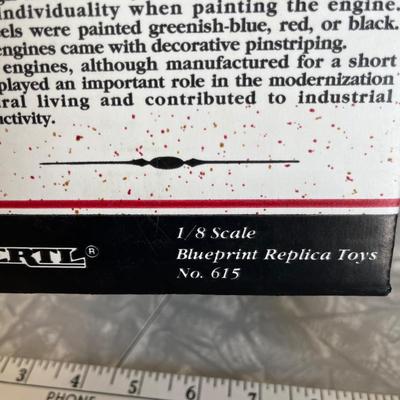Ertl Pump & tractor
