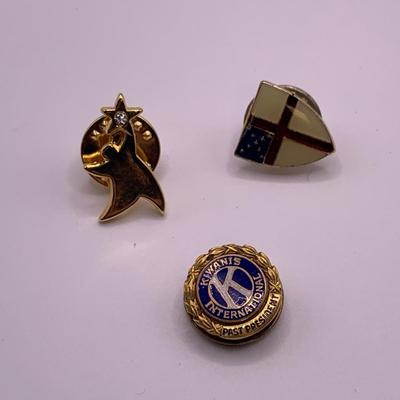 Pin Collection incl. 10K, Jostens, and More (K-HS)