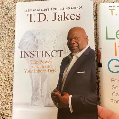 TD Jakes books