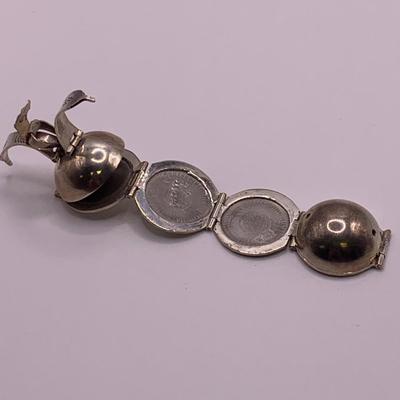 Vintage Pins & Pendants with Sterling Silver & Carved Turquoise Stone (K-HS)