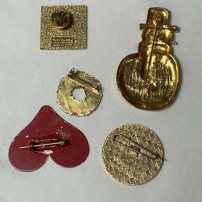Christmas Pins, Pendants, & Clip Earrings incl. 925 & 14K (K-HS)