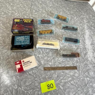N scale rail cars