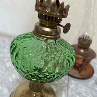 Lot of oil lamps