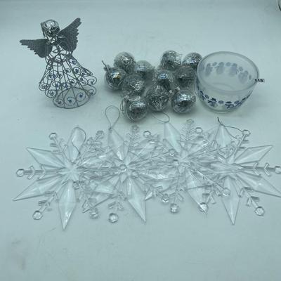 Angel & silver ornaments