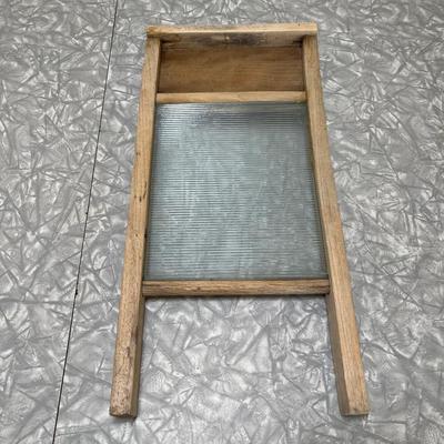 Antique wash board