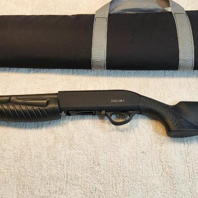 LOCAL PICK UP ONLY Escort Slugger Hatsan Arm Company 12 ga 3 inch magnum with Case