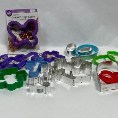 Mixed Cookie Cutters - Spring theme - Crosses, Church, Hearts, Lamb, Eggs