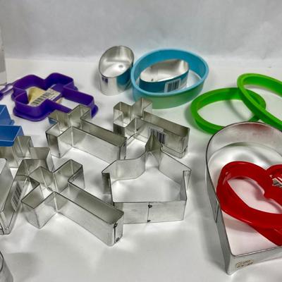 Mixed Cookie Cutters - Spring theme - Crosses, Church, Hearts, Lamb, Eggs