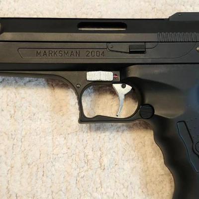 LOCAL PICK UP ONLY Marksman Model 2004 Deluxe Air Pistol