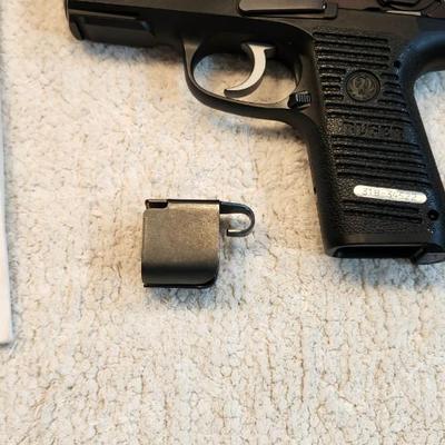 LOCAL PICK UP ONLY Ruger P95 9mm x 19 Pistol W/ Original Box W/ 2 Magazines