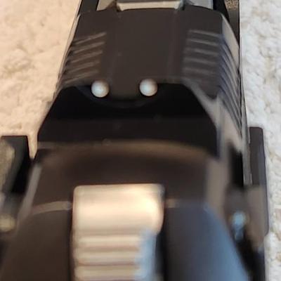 LOCAL PICK UP ONLY Ruger P95 9mm x 19 Pistol W/ Original Box W/ 2 Magazines