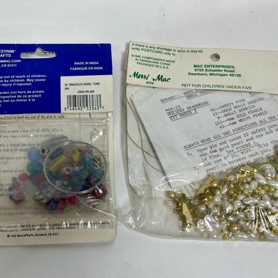 Lot of 6 Jewelry item Craft Kits in new condition