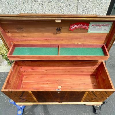 Vintage Lane Cedar Chest