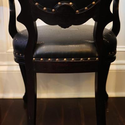 Pegasus Dining Table
