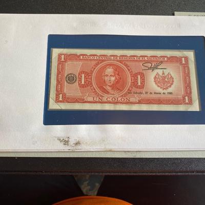 El Salvador Banknote