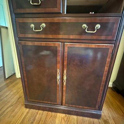 Drexel Heritage Bookcase / Display Shelf