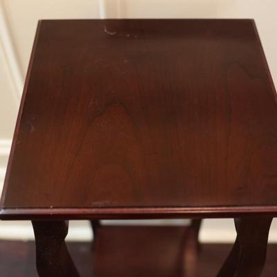 BOMBAY CO. Mahogany 2-Tier Pedestal Stand Side Table