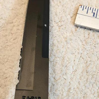 Ka-Bar Tanto Half-Serrated with Black Blades with sheath