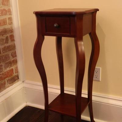 BOMBAY CO. One Drawer Pedestal Stand Side Table