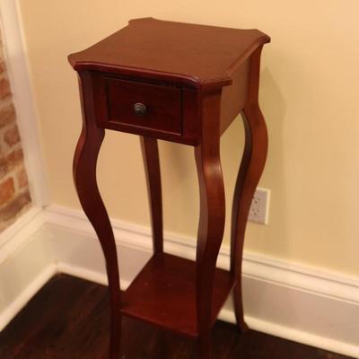 BOMBAY CO. One Drawer Pedestal Stand Side Table
