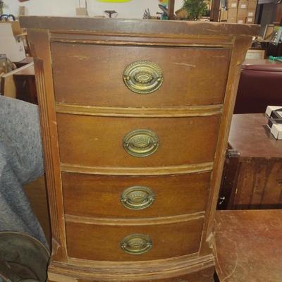 Pair of Vintage Mahogany Matching Bedside Dressers
