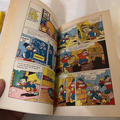 Donald Duck From the Seventies - Books & 8mm Film (P-RG)