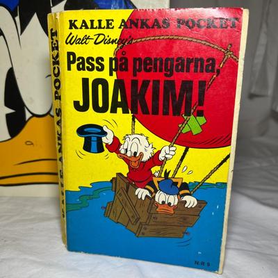 Donald Duck From the Seventies - Books & 8mm Film (P-RG)
