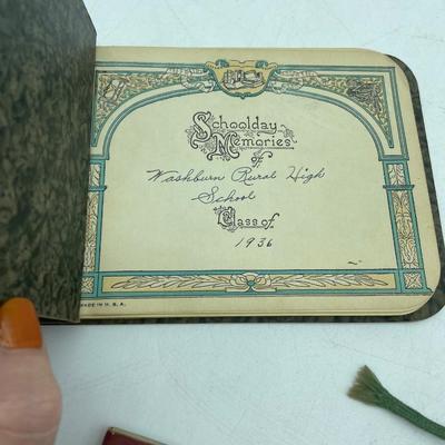 Autograph books