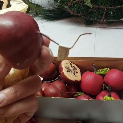 Sparkly Fruit, Wreath, & More (BD-KD)