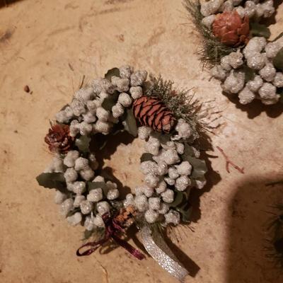 Pinecone, Wreath, and Poinsettia Christmas Decor & More (BS-KD)